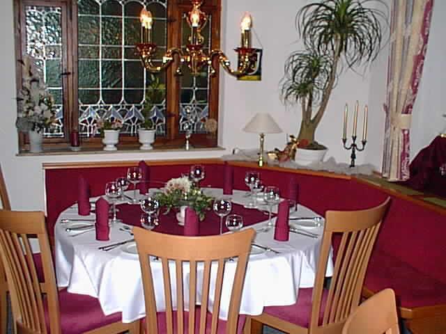 Hotel & Restaurant Zum Hirsch Romhild Exterior foto