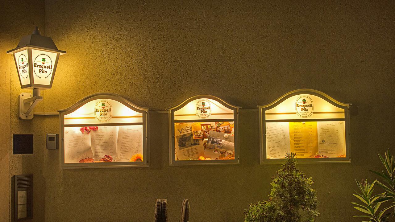 Hotel & Restaurant Zum Hirsch Romhild Exterior foto